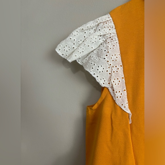 Gently Used Mustard Dress with White Lace Sleeves - Size M - Picture 2 of 2